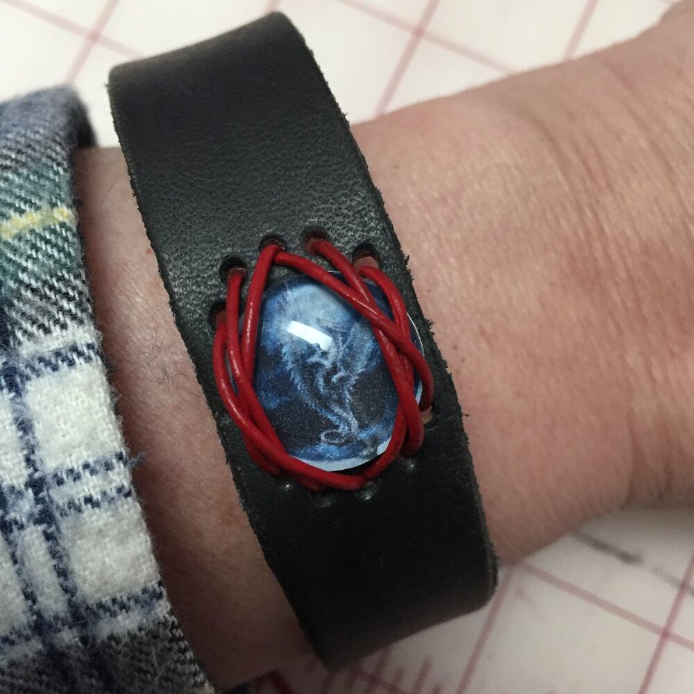 black and red leather Medieval LARP Cosplay Elven Elf Dragon bracelet 7-7.5" adj